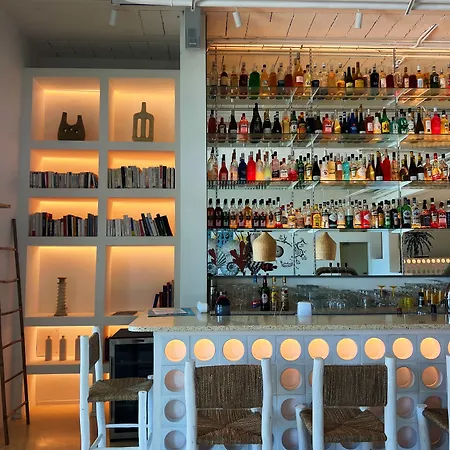 La Potiniere Отель Йер