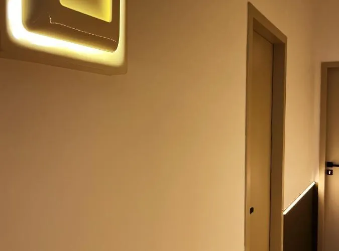 Otel La Potiniere Hyères